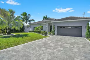 875 SE 13th Ave, Deerfield Beach, FL 33441 - Photo 14