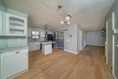 1482 N Lawnwood Circle #31d, Fort Pierce, FL 34950 - Photo 6