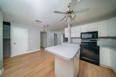 1482 N Lawnwood Circle #31d, Fort Pierce, FL 34950 - Photo 8