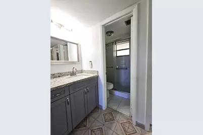 1001 Colony Point Circle #417, Pembroke Pines, FL 33026 - Photo 22