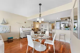 2650 Lake Shore Dr, Riviera Beach, FL 33404 - Photo 14