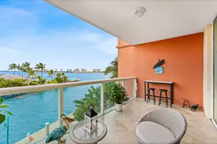 2650 Lake Shore Dr, Riviera Beach, FL 33404 - Photo 2