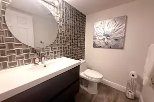 1707 Village Blvd, West Palm Beach, FL 33409 - Photo 8