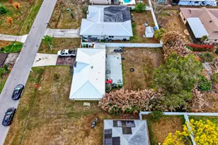 2289 SE Carnation Ave, Port Saint Lucie, FL 34952 - Photo 36