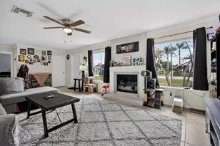 2289 SE Carnation Ave, Port Saint Lucie, FL 34952 - Photo 2