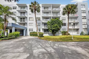 470 Executive Center Dr, West Palm Beach, FL 33401 - Photo 2