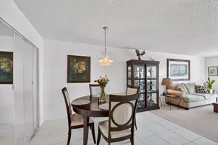 470 Executive Center Dr, West Palm Beach, FL 33401 - Photo 8