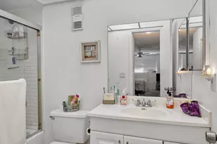 470 Executive Center Dr, West Palm Beach, FL 33401 - Photo 32