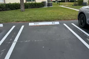 304 Knotty Pine Cir, Greenacres, FL 33463 - Photo 22