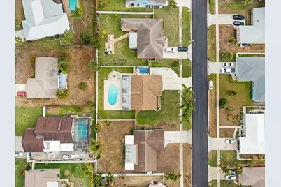 111 Madrid Street, Royal Palm Beach, FL 33411 - Photo 32