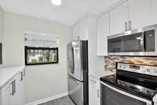 7142 Golf Colony Ct, Lake Worth, FL 33467 - Photo 10