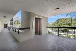 950 Lavers Cir, Delray Beach, FL 33444 - Photo 36