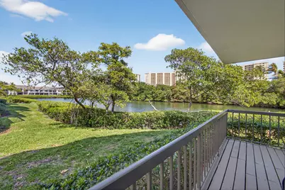 2101 Fairway Drive S, Jupiter, FL 33477 - Photo 34