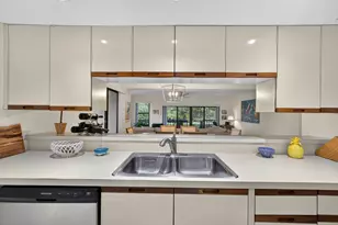 2101 Fairway Dr S, Jupiter, FL 33477 - Photo 18