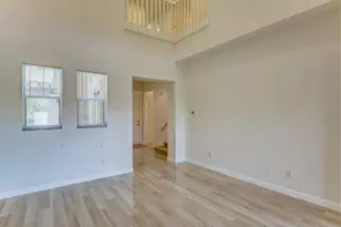 477 Pacific Grove Dr, West Palm Beach, FL 33401 - Photo 32