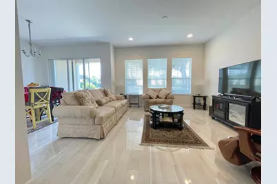 477 Pacific Grove Drive #2, West Palm Beach, FL 33401 - Photo 18