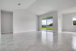 388 SW Vista Lake Dr, Port Saint Lucie, FL 34983 - Photo 14