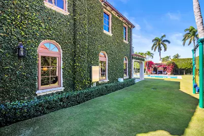 237 El Bravo Way, Palm Beach, FL 33480 - Photo 32