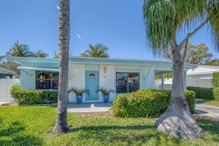 341 Pinewood St, Lantana, FL 33462 - Photo 1