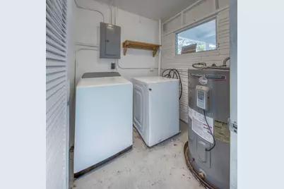 341 Pinewood Street, Lantana, FL 33462 - Photo 10