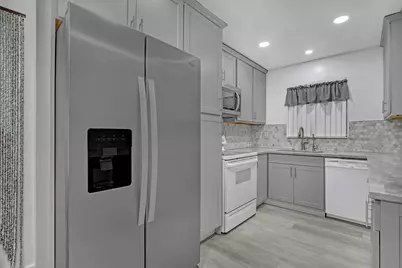 1100 Surf Road #215, Singer Island, FL 33404 - Photo 8