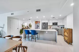 665 NE 25th St, Miami, FL 33137 - Photo 14