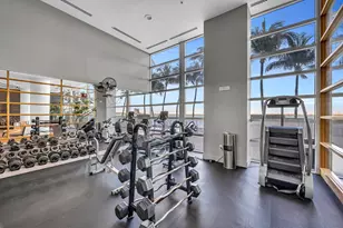 665 NE 25th St, Miami, FL 33137 - Photo 40