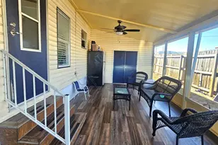 8110 SE Eagle Ave, Hobe Sound, FL 33455 - Photo 16