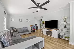 8110 SE Eagle Ave, Hobe Sound, FL 33455 - Photo 6