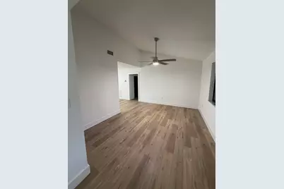 6903 Shannon Drive, Fort Pierce, FL 34951 - Photo 4