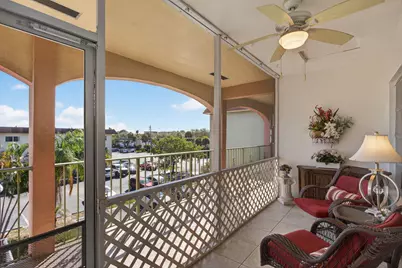100 SE 6th Avenue #303, Pompano Beach, FL 33060 - Photo 4
