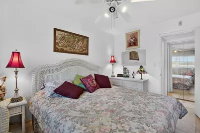 100 SE 6th Avenue #303, Pompano Beach, FL 33060 - Photo 24