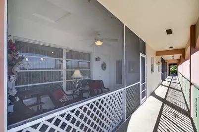 100 SE 6th Avenue #303, Pompano Beach, FL 33060 - Photo 8