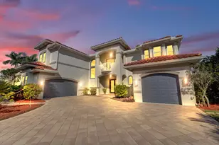 2846 Juniper Ln, Davie, FL 33330 - Photo 4