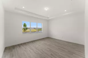 10724 SW Mistarva Pl, Port Saint Lucie, FL 34987 - Photo 10