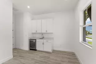 10724 SW Mistarva Pl, Port Saint Lucie, FL 34987 - Photo 20