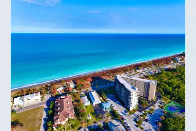 715 S Ocean Drive #M, Fort Pierce, FL 34949 - Photo 2