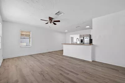 933 30th Court, West Palm Beach, FL 33407 - Photo 6