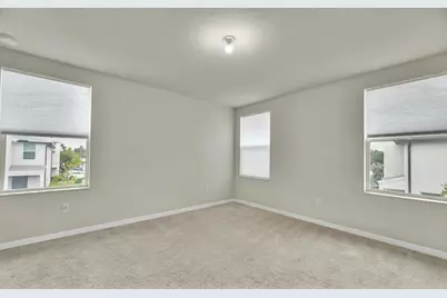 3550 San Bernardino Way, Palm Springs, FL 33461 - Photo 22