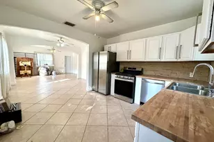 1147 15th Ave N, Lake Worth Beach, FL 33460 - Photo 10