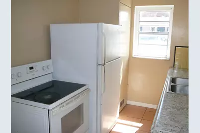 1400 Delaware Avenue, Fort Pierce, FL 34950 - Photo 10