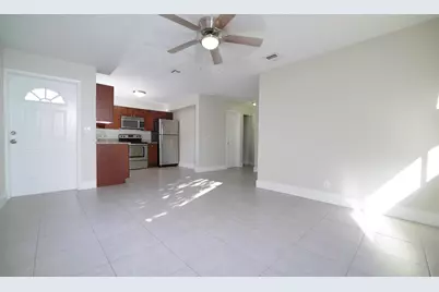 1126 NE 16th Place #3, Fort Lauderdale, FL 33305 - Photo 4