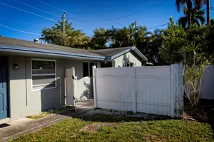 1126 NE 16th Pl, Fort Lauderdale, FL 33305 - Photo 1
