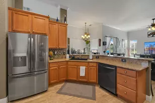 1062 SW Abbot Ave, Port Saint Lucie, FL 34953 - Photo 6