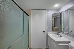 388 Lake Arbor Dr, Palm Springs, FL 33461 - Photo 12