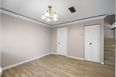 388 Lake Arbor Drive, Palm Springs, FL 33461 - Photo 14