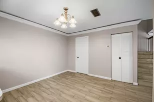 388 Lake Arbor Dr, Palm Springs, FL 33461 - Photo 14