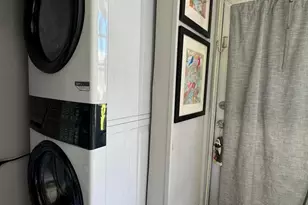 163 Lake Susan Ln, West Palm Beach, FL 33411 - Photo 24