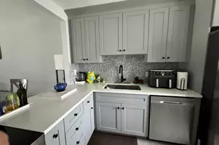 163 Lake Susan Ln, West Palm Beach, FL 33411 - Photo 8