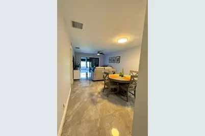 163 Lake Susan Lane, West Palm Beach, FL 33411 - Photo 10